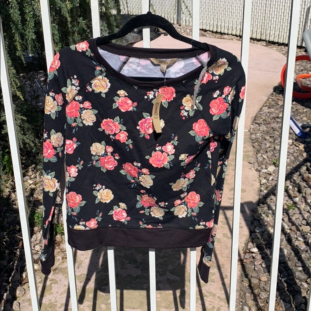 Long sleeve shirt